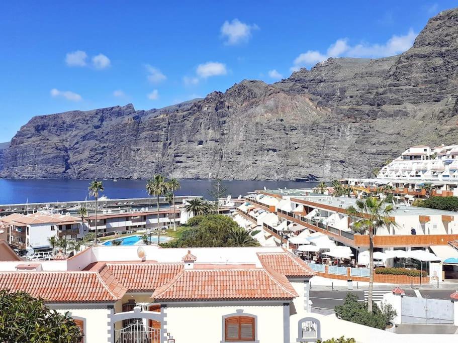 شقة Amazing View Los Gigantes & La Gomera Acantilado de los Gigantes المظهر الخارجي الصورة
